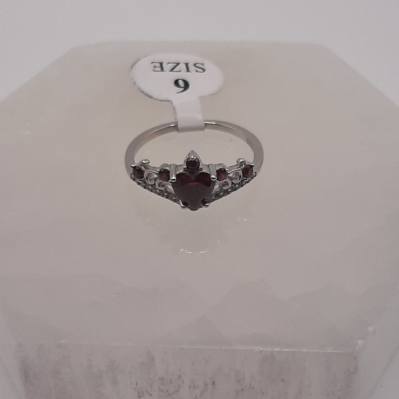 R603 R1001 Sterling Silver Sugar Plum Fairy Ring - Fragrant Jewels - Picture 3 of 9
